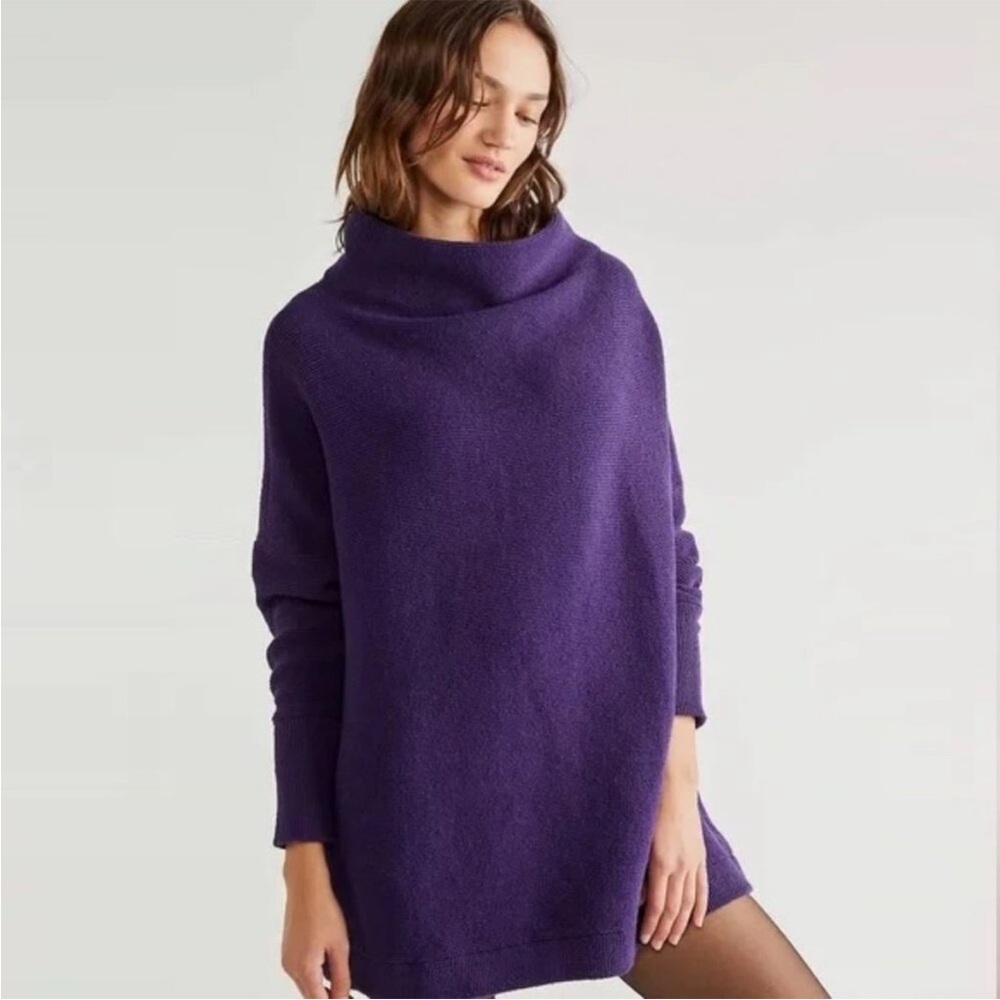 Free People Ottoman Slouchy Tunic Sweater Gothic Grape Size Small
